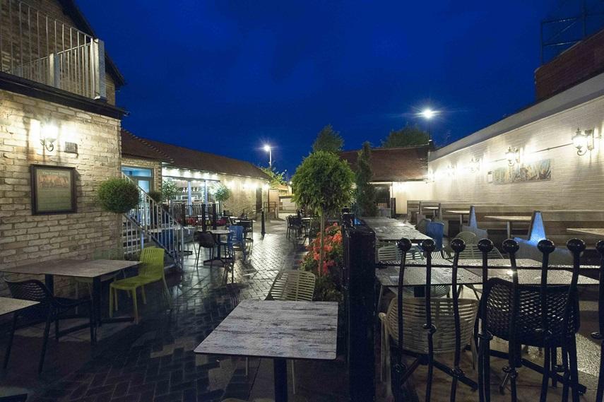 The Crown Hotel Wetherspoon Biggleswade Luaran gambar